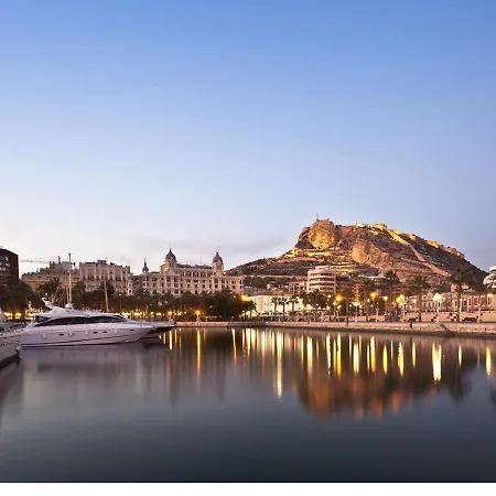 Luxury New Centre & Beach, Alicante