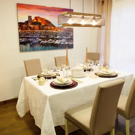 Luxury New Centre & Beach, Apartment *
